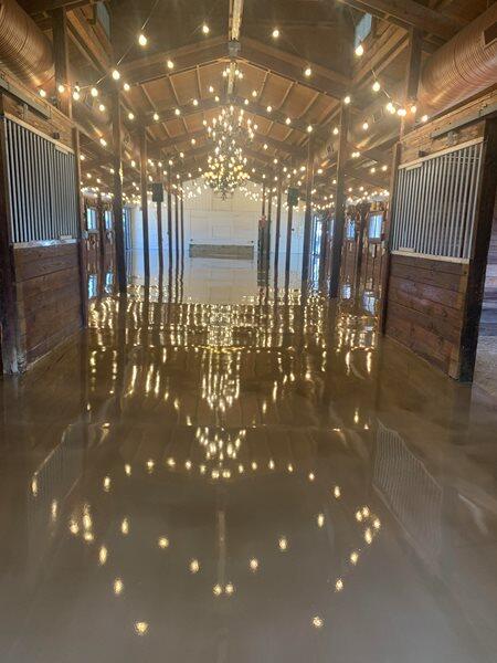 Metallic Epoxy project by Concrete Ideas Florida: Decorative metallic epoxy with pearl or marbled effect.